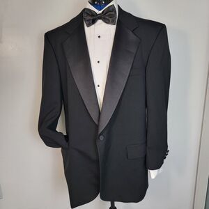 Jos A Bank Vintage Mens Black Satin Lapel Tuxedo 1 Button Vent Blazer Jacket 44R